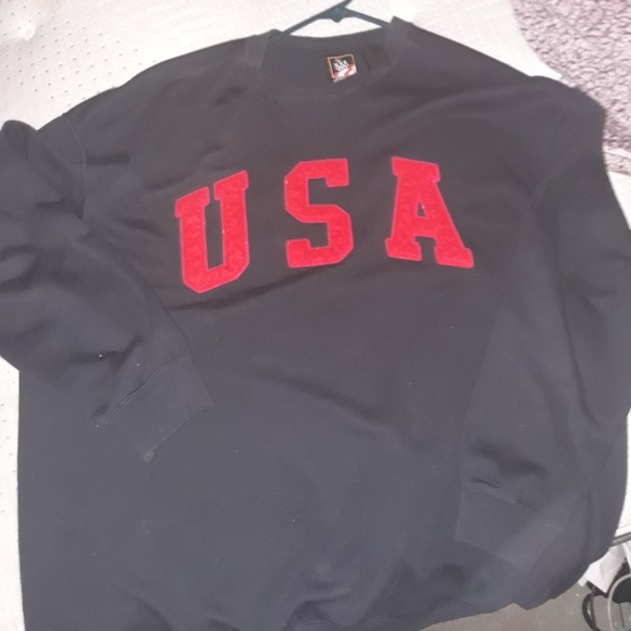 Vintage Olympics sweatshirt